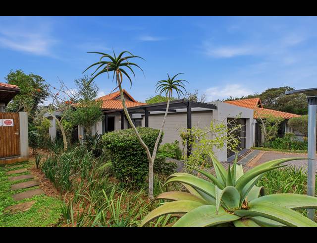 3 BEDROOM TOWNHOUSE FOR SALE IN ZIMBALI ESTATE